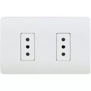 Tomacorriente embutido doble blanco 10A
